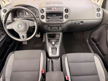 Volkswagen Golf - 11