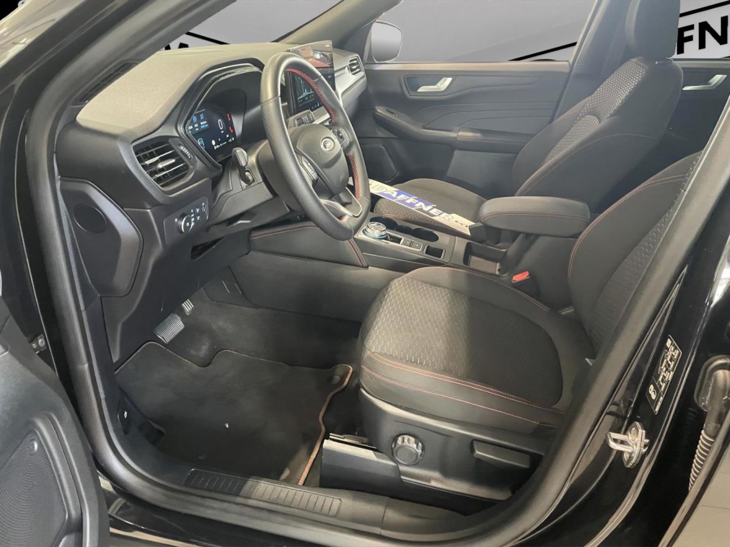 Fahrzeugabbildung Ford Kuga Hybrid ST-Line Navi Digitales Cockpit LED