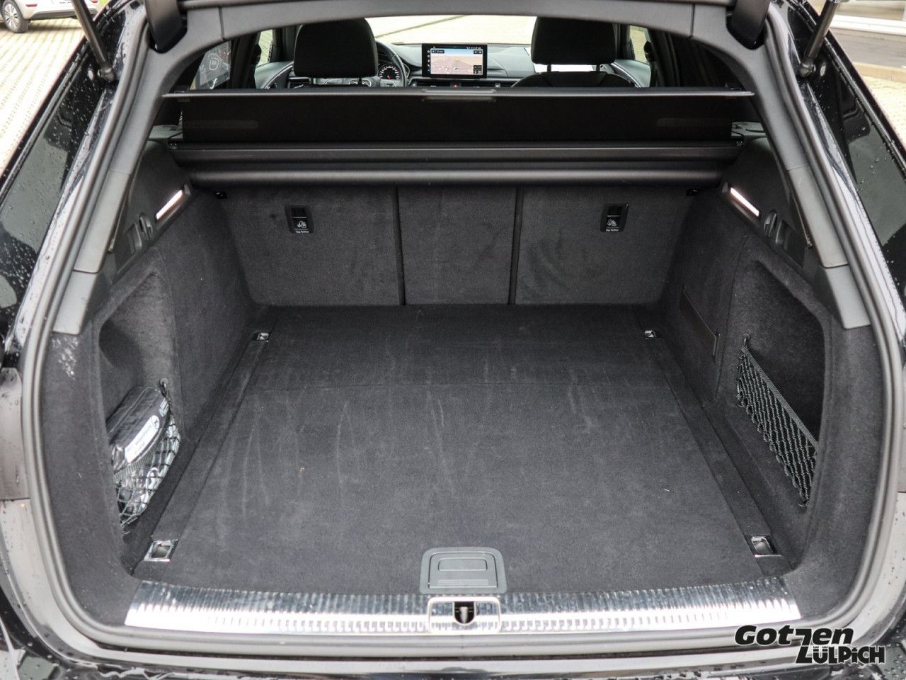 Fahrzeugabbildung Audi A4 Avant 35 TDI advanced SD Lkima LED Kamera PDC