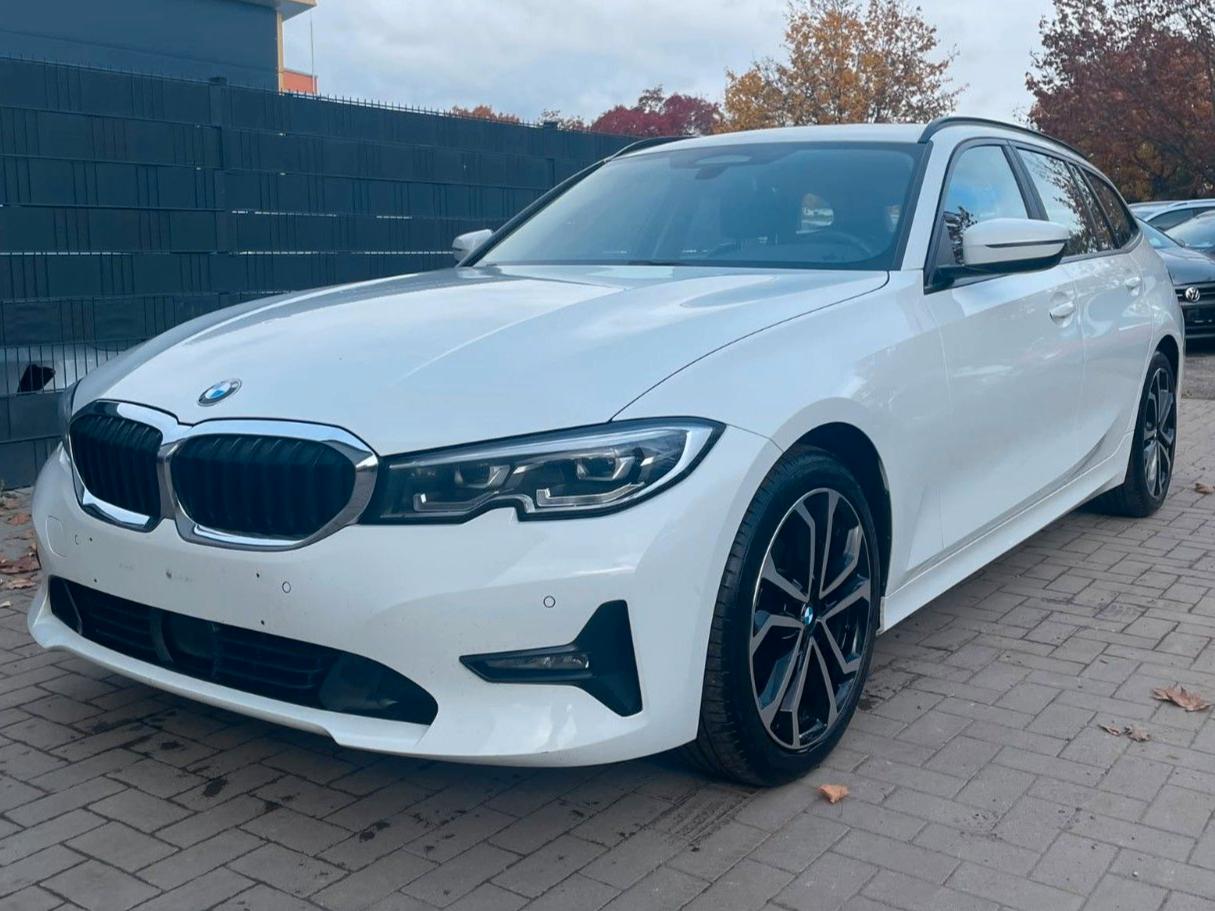 BMW 320 3 Touring 320 d Advantage*NAVI*PDC*EHK*ACC*