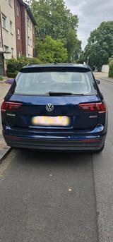 Volkswagen Ich biete mein tiguan - Volkswagen Tiguan mit Diesel-Antrieb: Limousine