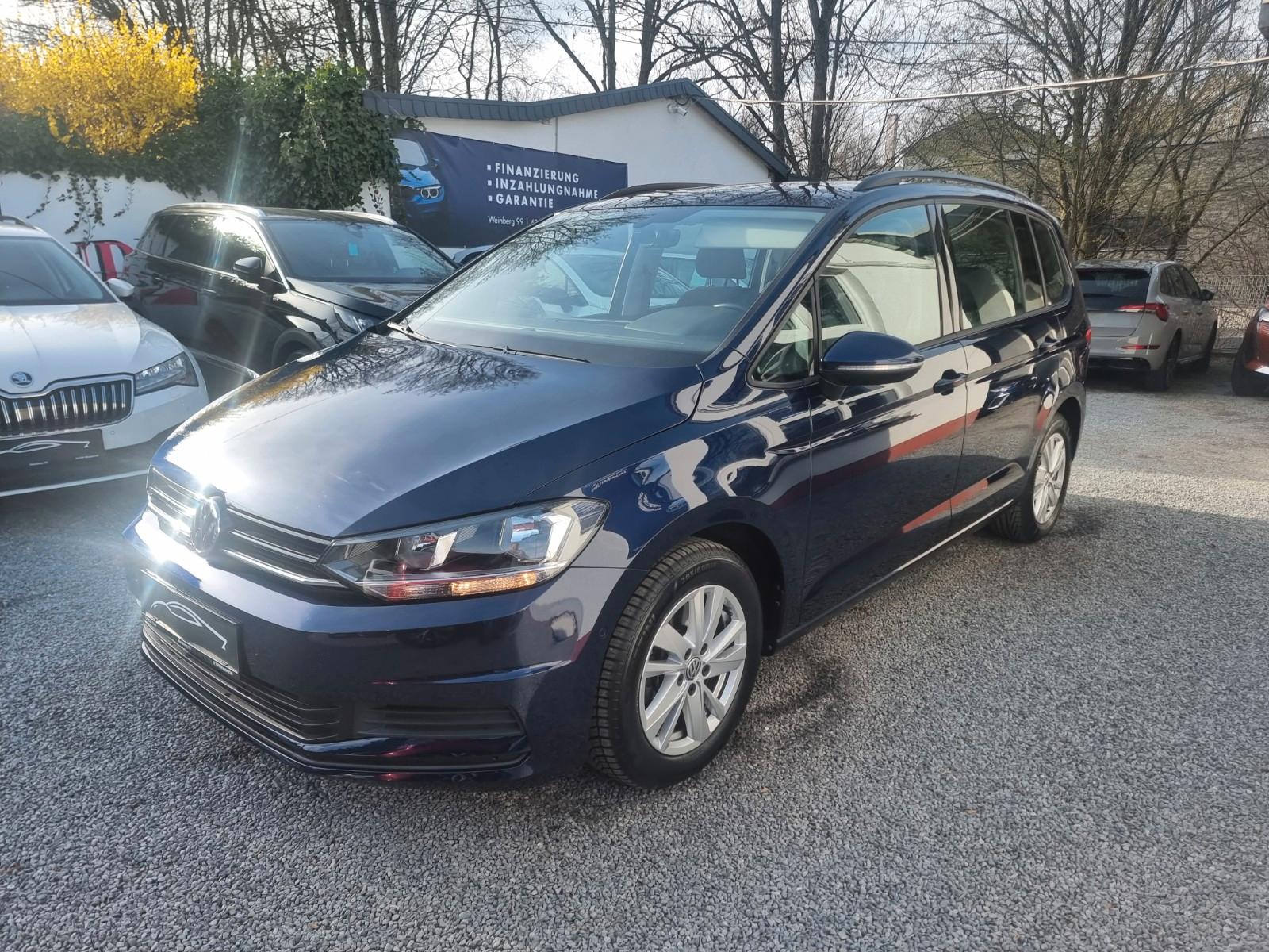Volkswagen Touran 1.5 TSI COMFORTLINE/ NAVI/ DSG/ SITZH.