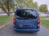 Citroën Berlingo Kombi Shine Automatik/ Navi / Euro 6 - gebrauchte Citroën Berlingo aus dem Jahr 2017