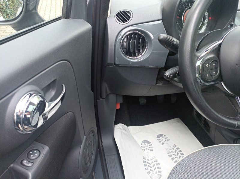Fahrzeugabbildung Fiat 500 0.9 TwinAir  Lounge KLIMA+PANORAMA-D.+TEMPOM