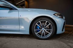 BMW M440i xDrive Coupe*HUD*SHD*PDC*SHZ*LED*18"*
