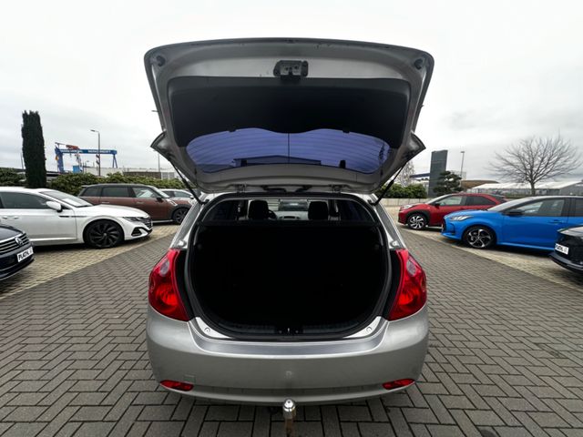 Kia cee’d / Ceed cee&apos;d LX EXPORT