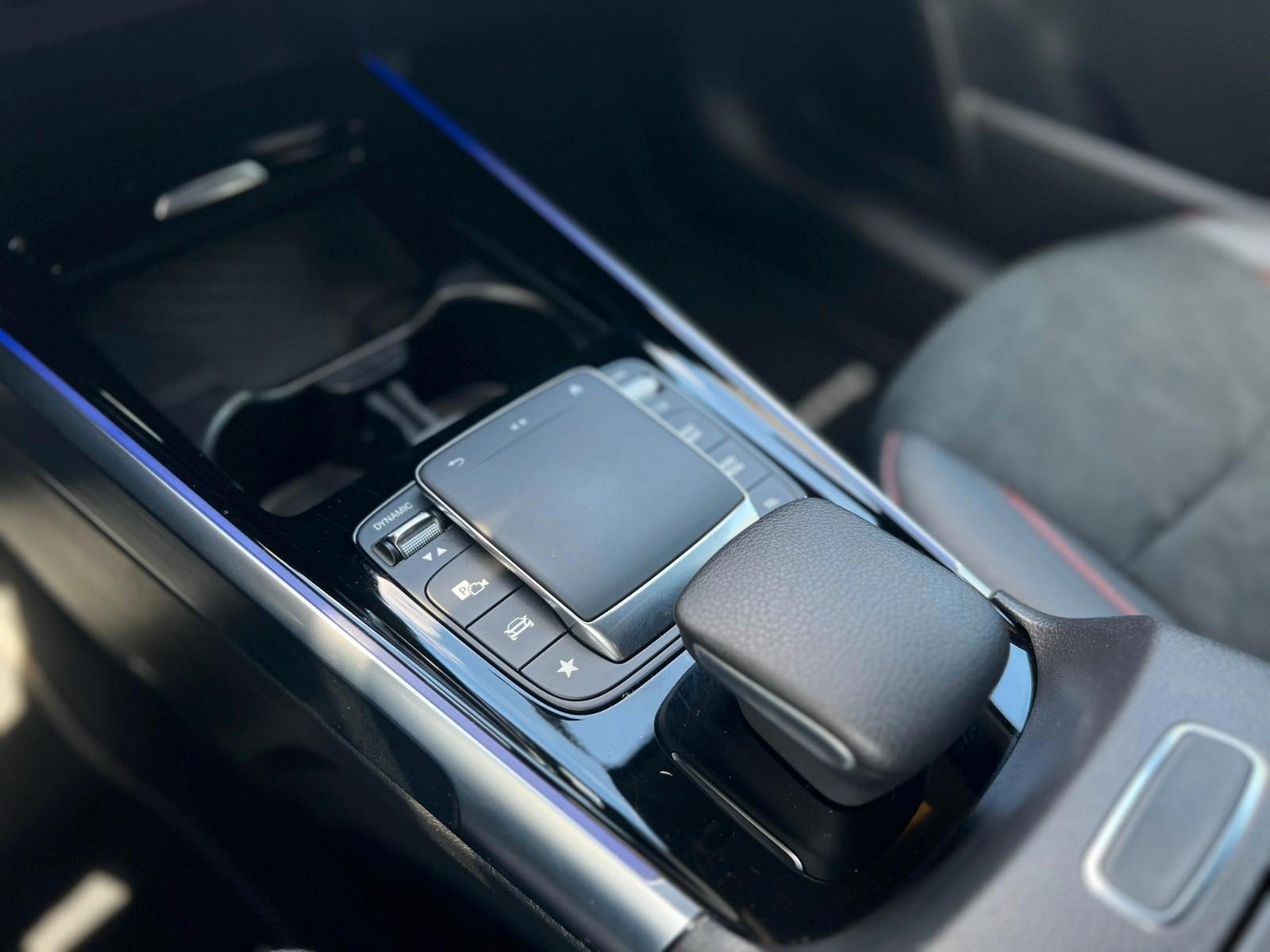 Mercedes-Benz GLB d AMG Line LED Ambiente AHK NightP.Kamera, миниатюра 22
