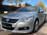 Volkswagen Passat CC R-Line 2.0 TDI DSG  - Volkswagen Passat CC aus 2011: R Line