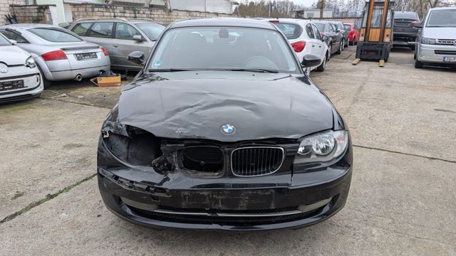 BMW 116i KLIMA BC AUTOMATIK ALARM PDC SITZHEIZUNG