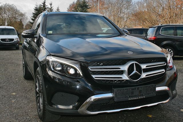 Mercedes-Benz GLC 220 d 4Matic+LED+Leder+Nav+HZ+Totwi+AMG+Dach