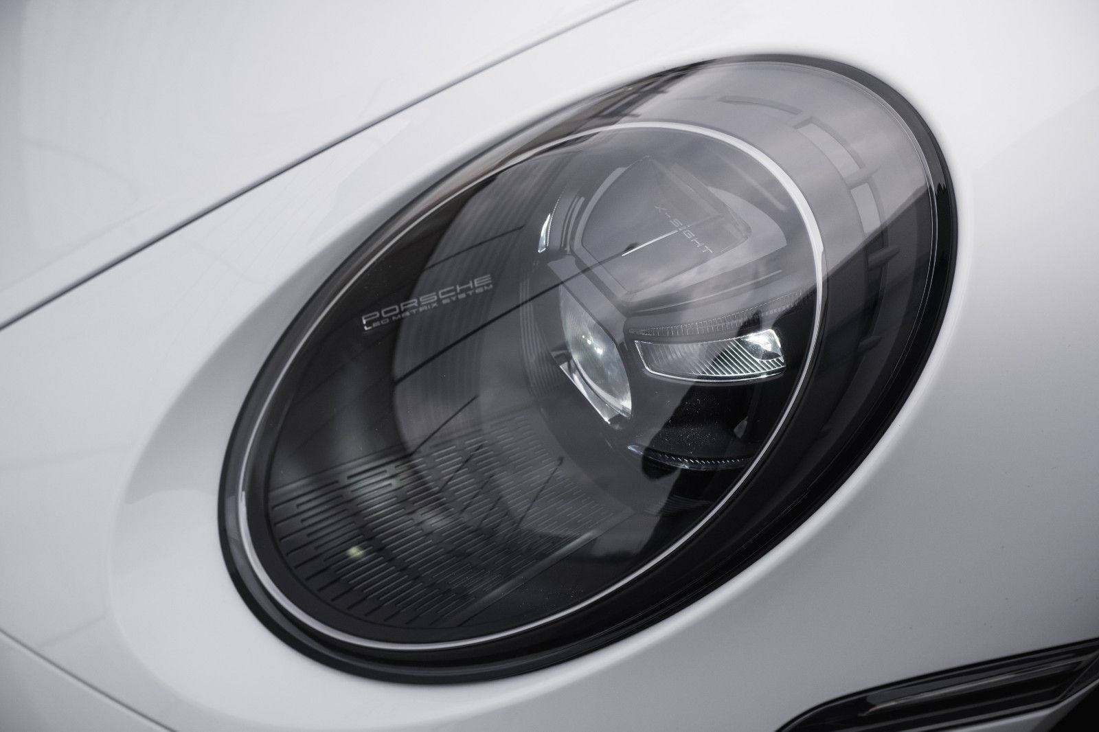 Fahrzeugabbildung Porsche 992/911 GT3-Lift-LED-Matrix-Vollschale