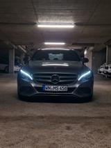Mercedes-Benz C 180 W205 Limousine Avantgarde-Paket - Mercedes-Benz C-Klasse W205