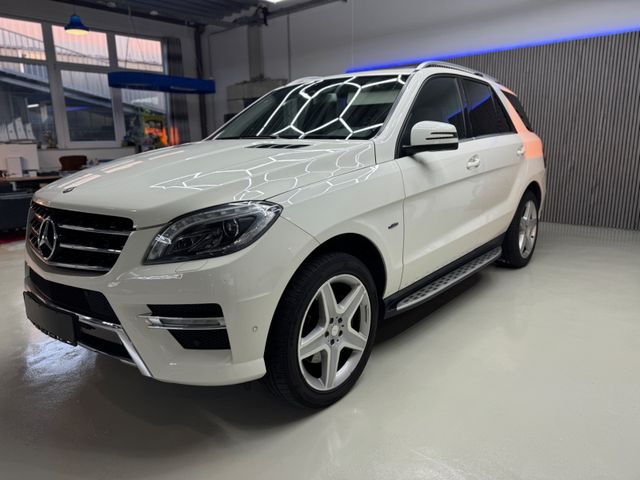 Mercedes-Benz ML 350 CDI BlueTec AHK AMG PDC NAVI