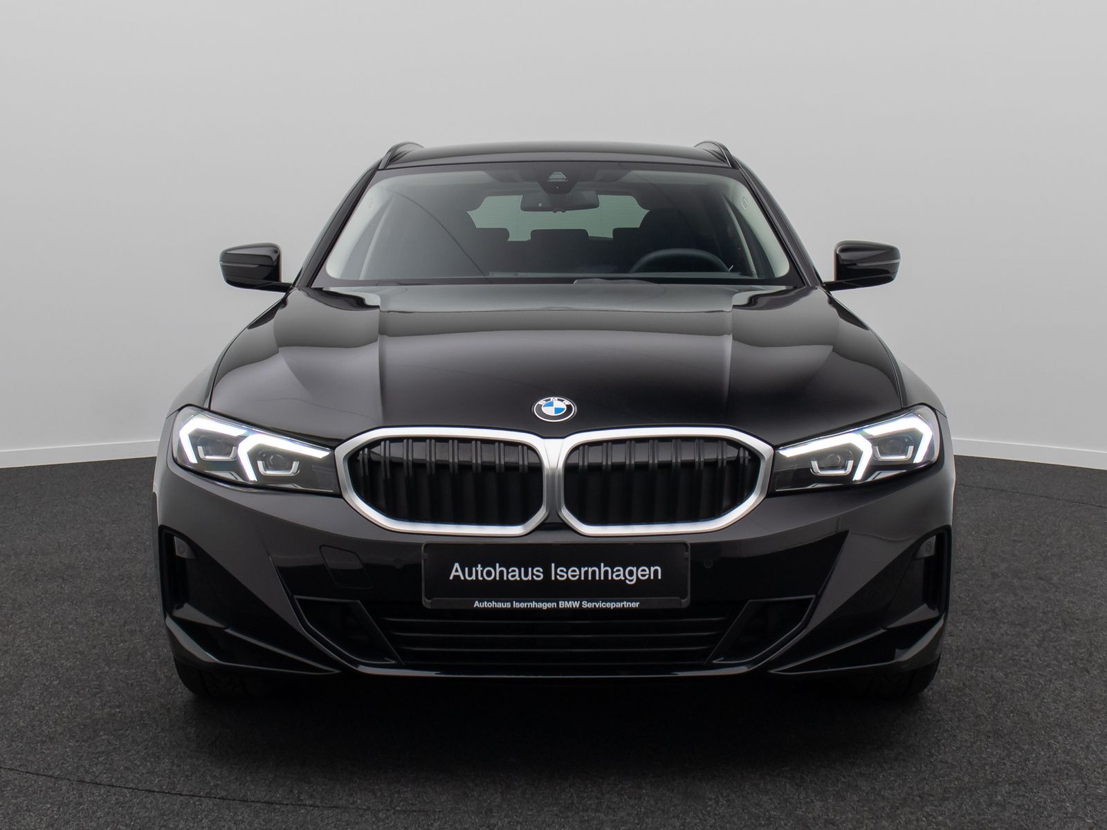 Fahrzeugabbildung BMW 318i GeschwindigReg Alarm HiFi Kamera Widscreen