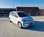 Volkswagen e-up! 61 kW (83 PS) 32,3 kWh 1-Gang-Automatik