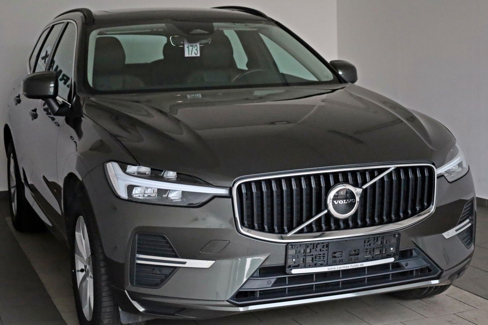 Fahrzeugabbildung Volvo XC60 Momentum Pro Leder,Navi,LED,Panorama,Kamera