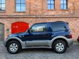 Mitsubishi Pajero 3,2 DI-D Instyle Instyle - Mitsubishi Pajero aus 2005 mit Diesel-Antrieb
