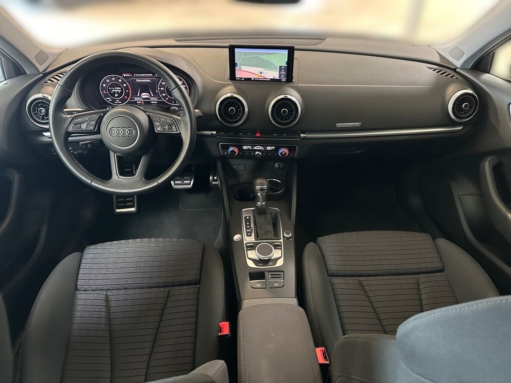 Fahrzeugabbildung Audi A3 Sportback 40 TFSI quattro sport (E6d-T) ACC