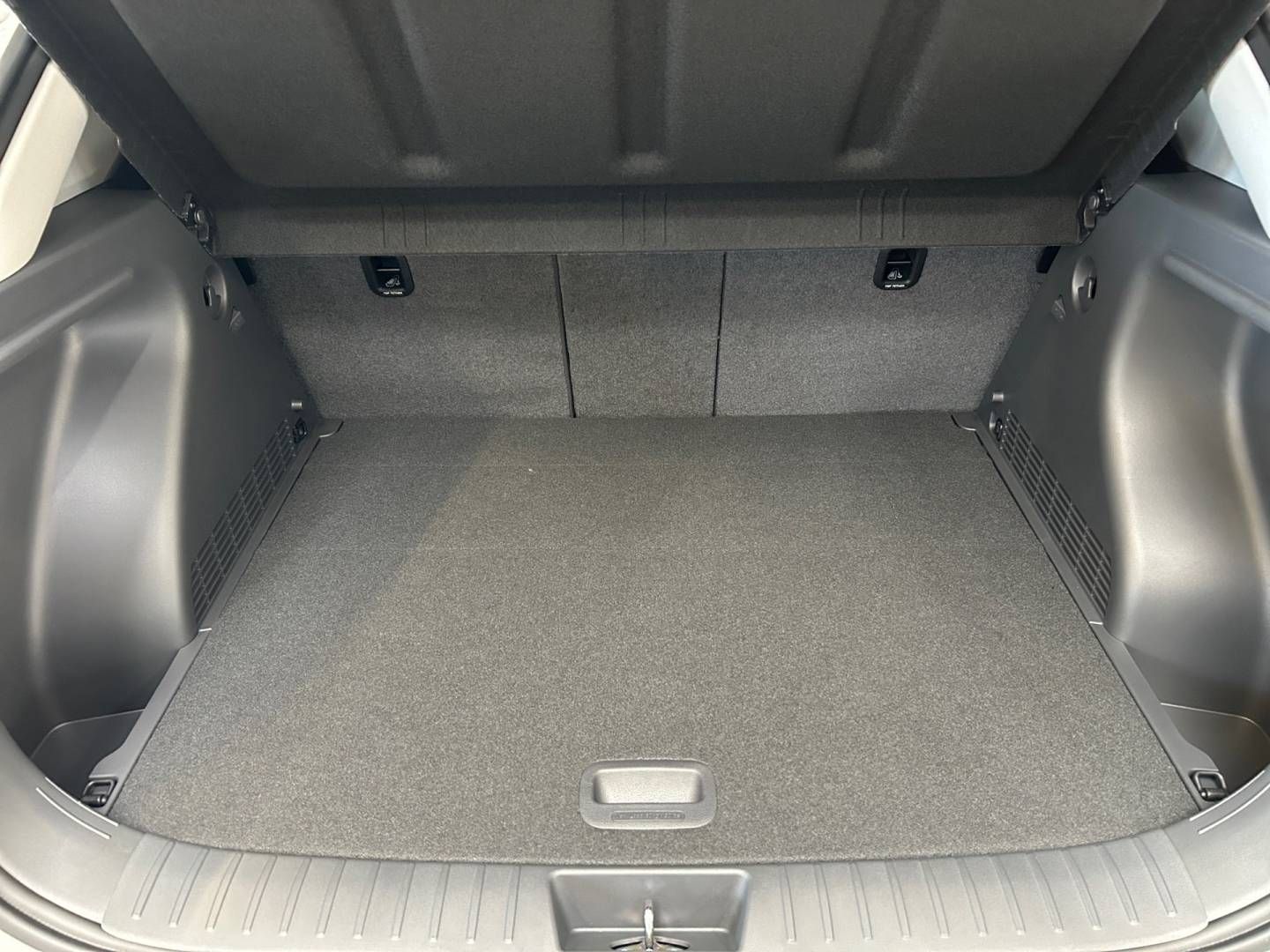 Fahrzeugabbildung Hyundai KONA (150 PS) | LED | NAVI | Sitzheizung |