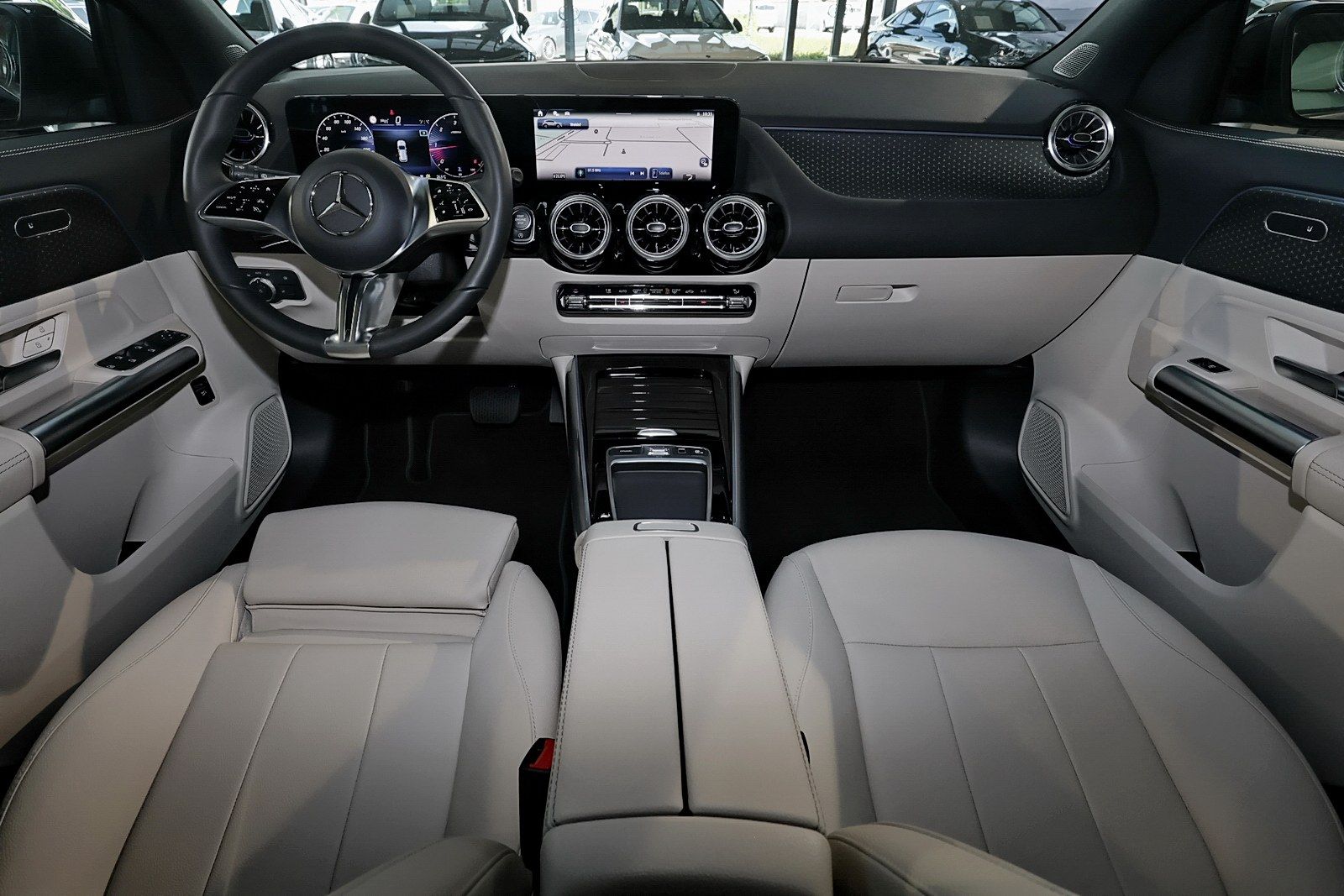Mercedes-Benz GLA 200 d 4M PANO+ADV PLUS+DISTRO+LEDER BEIGE foto 6