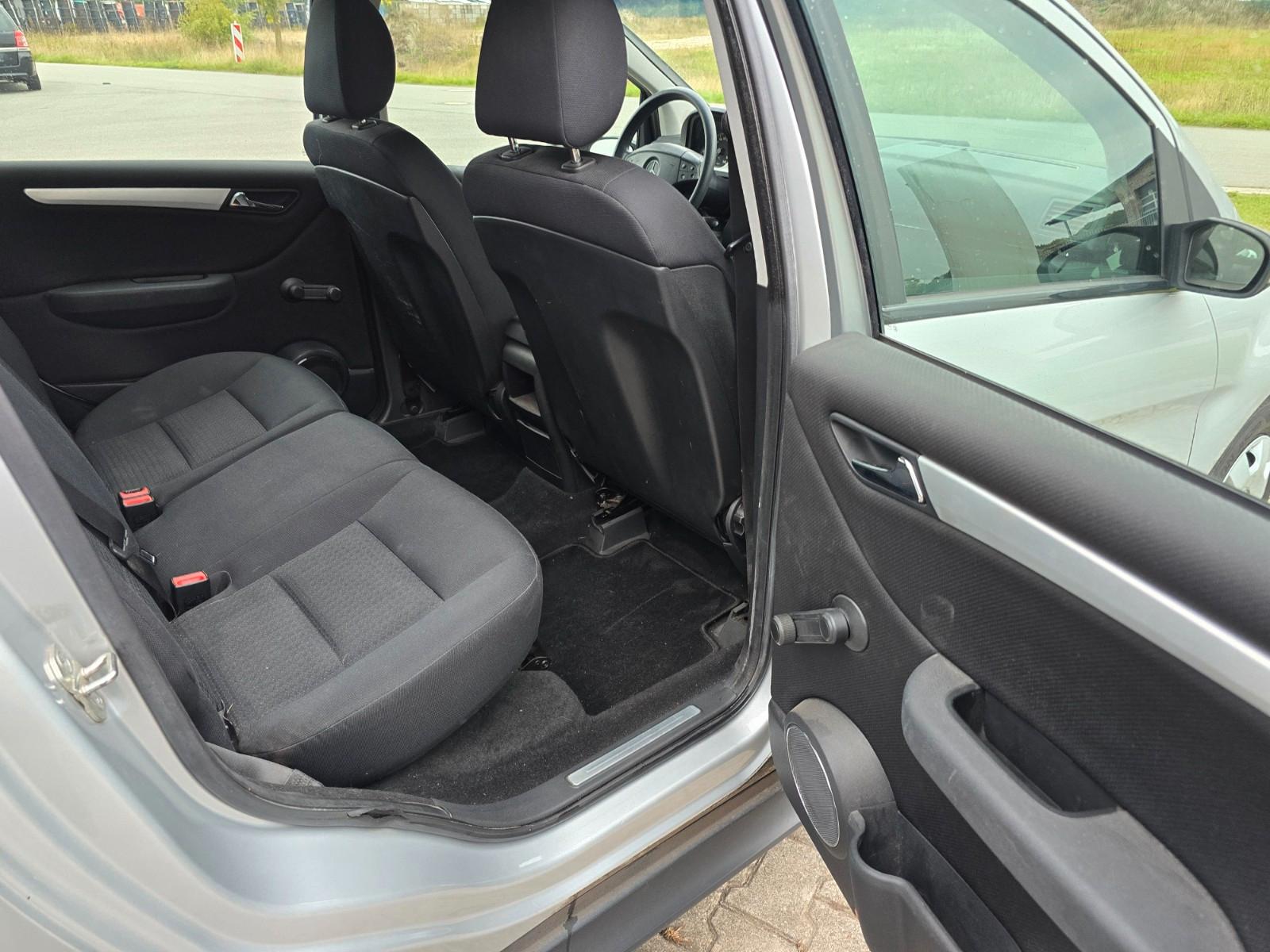 Mercedes-Benz B170 2007 — photo 7