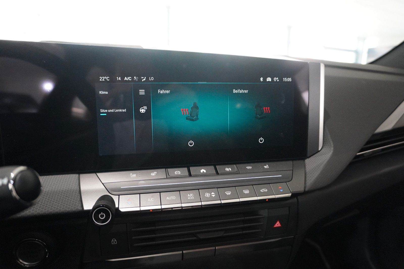 Fahrzeugabbildung Opel Astra L ST 1.2T GS SPORT NAVI/LED/360°/PANO./HUD