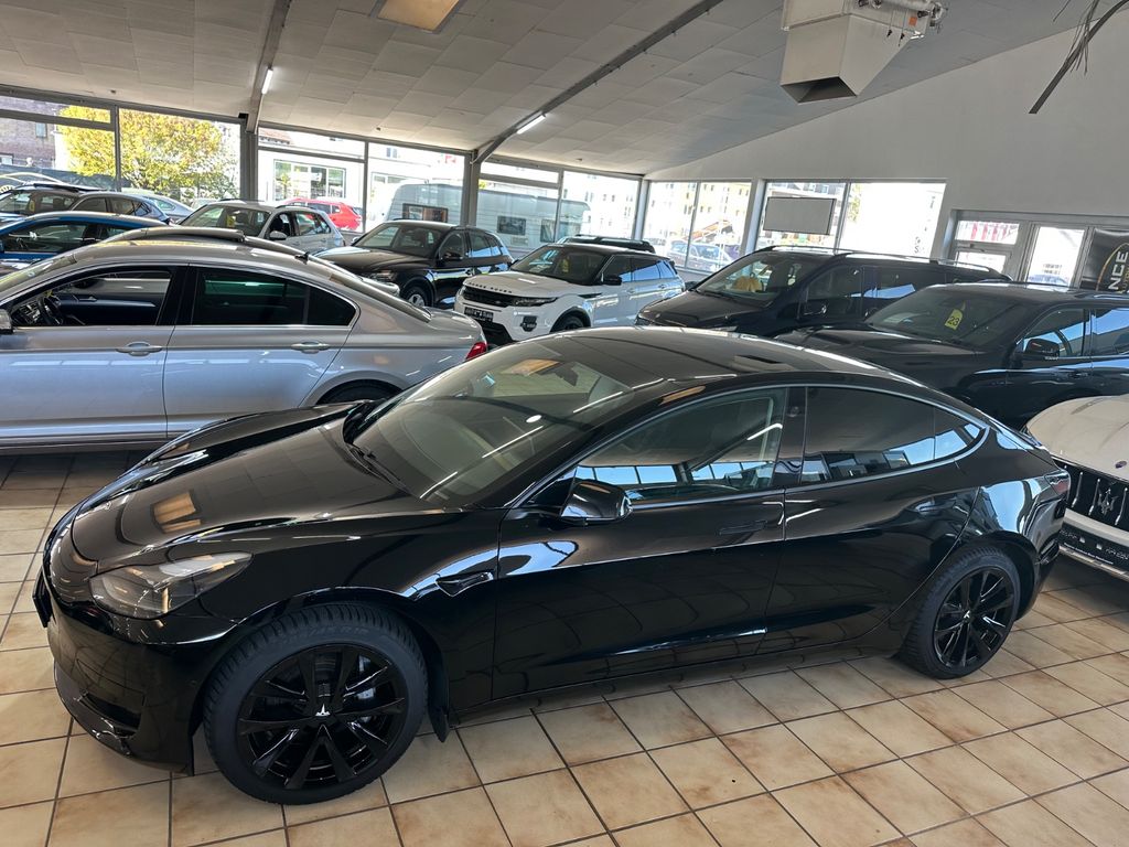 Image of Tesla Model 3