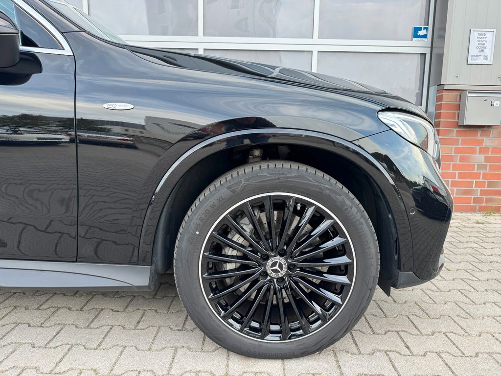Image of Mercedes-Benz GLC 300