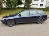 Audi A4 B5 2.6V6 Avant Topzustand 175Tkm v... - Audi A4 aus 1997: Kombi