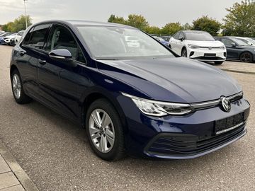 Volkswagen Golf - 4