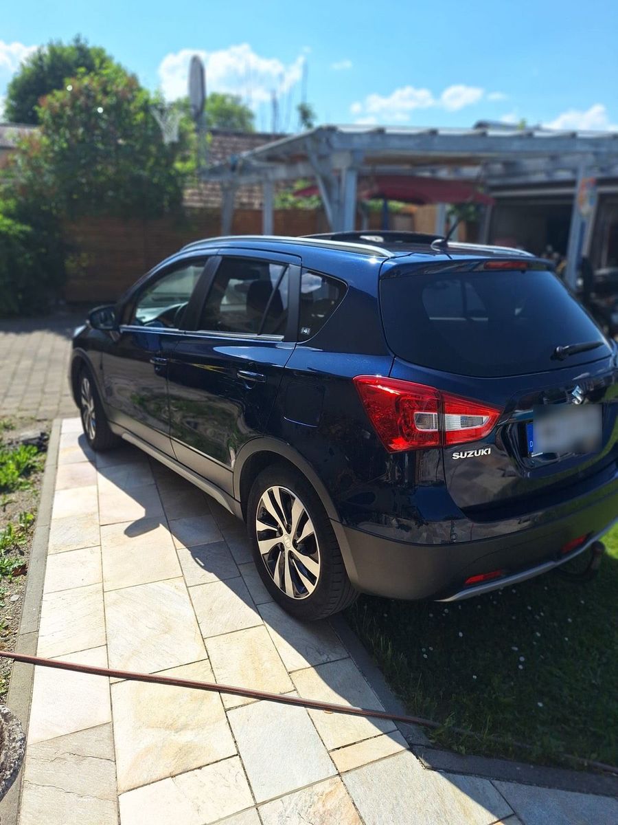 SUZUKI SX4