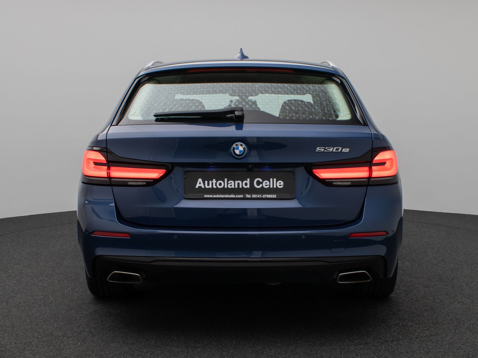 Fahrzeugabbildung BMW 530e Kamera Laser HUD DAB AHK Komfort Alarm ACC