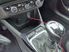 Fahrzeugabbildung Opel Crossland GS-Line 1.2T Navi, Klimaautomatik, RFK