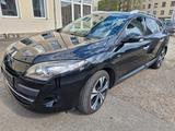 Renault Megane III Grandtour BOSE Edition - Renault Megane aus 2011: Grandtour