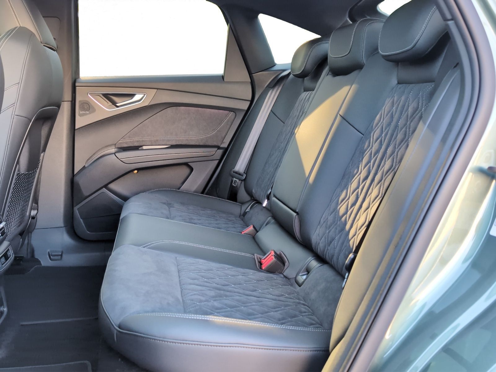 Audi Q4 e-tron - Bild 17
