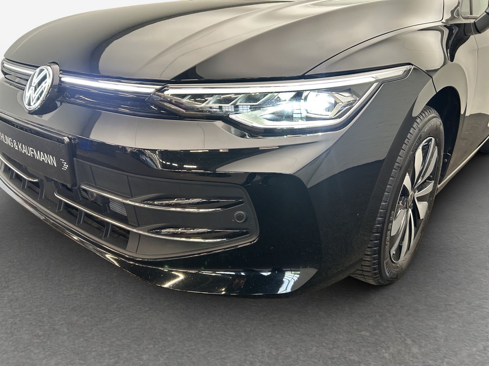 Volkswagen Golf - Bild 13