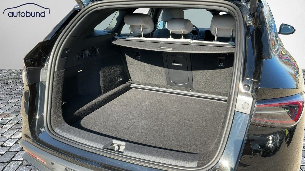 BYD SEAL 6