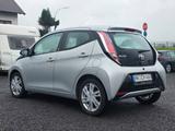 Toyota Aygo AYGO x-play Team D - Toyota: Team