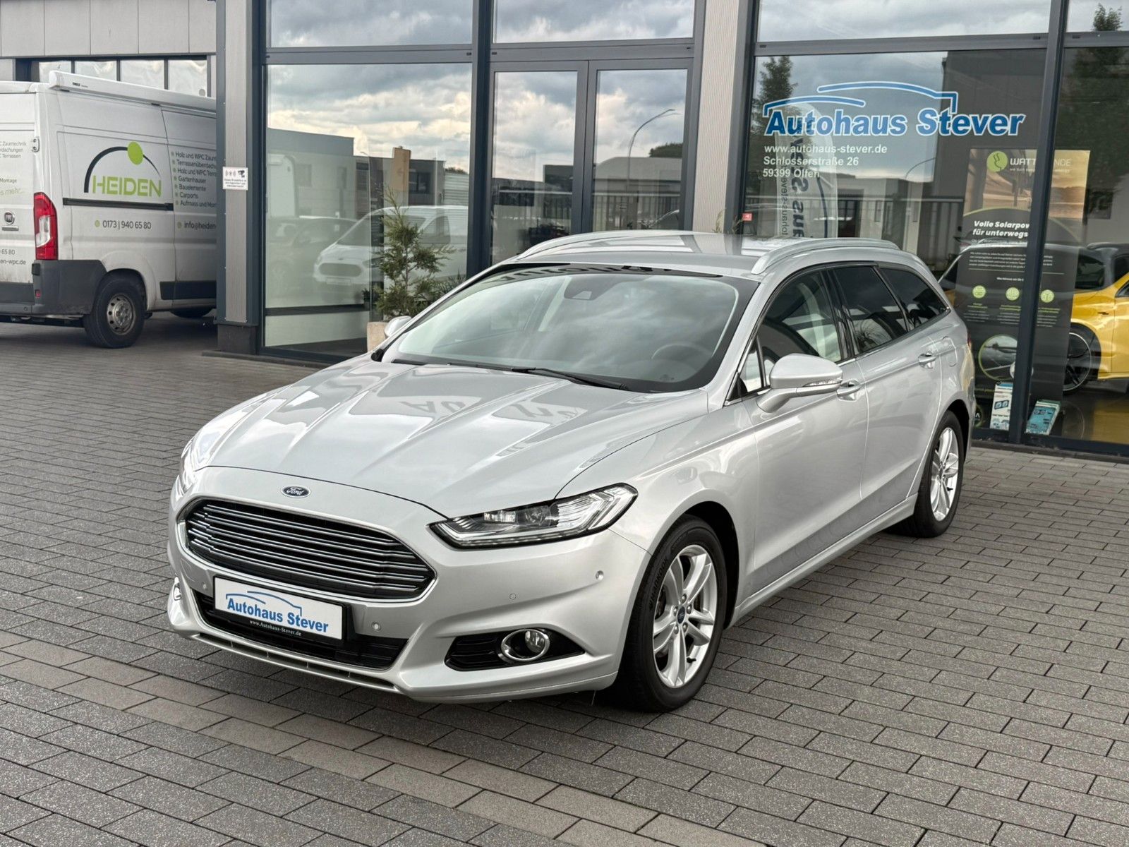 Fahrzeugabbildung Ford Mondeo Turnier Titanium
