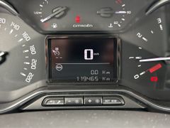 Fahrzeugabbildung Citroën C3 Aircross 1.2 Feel KLIMA PDC