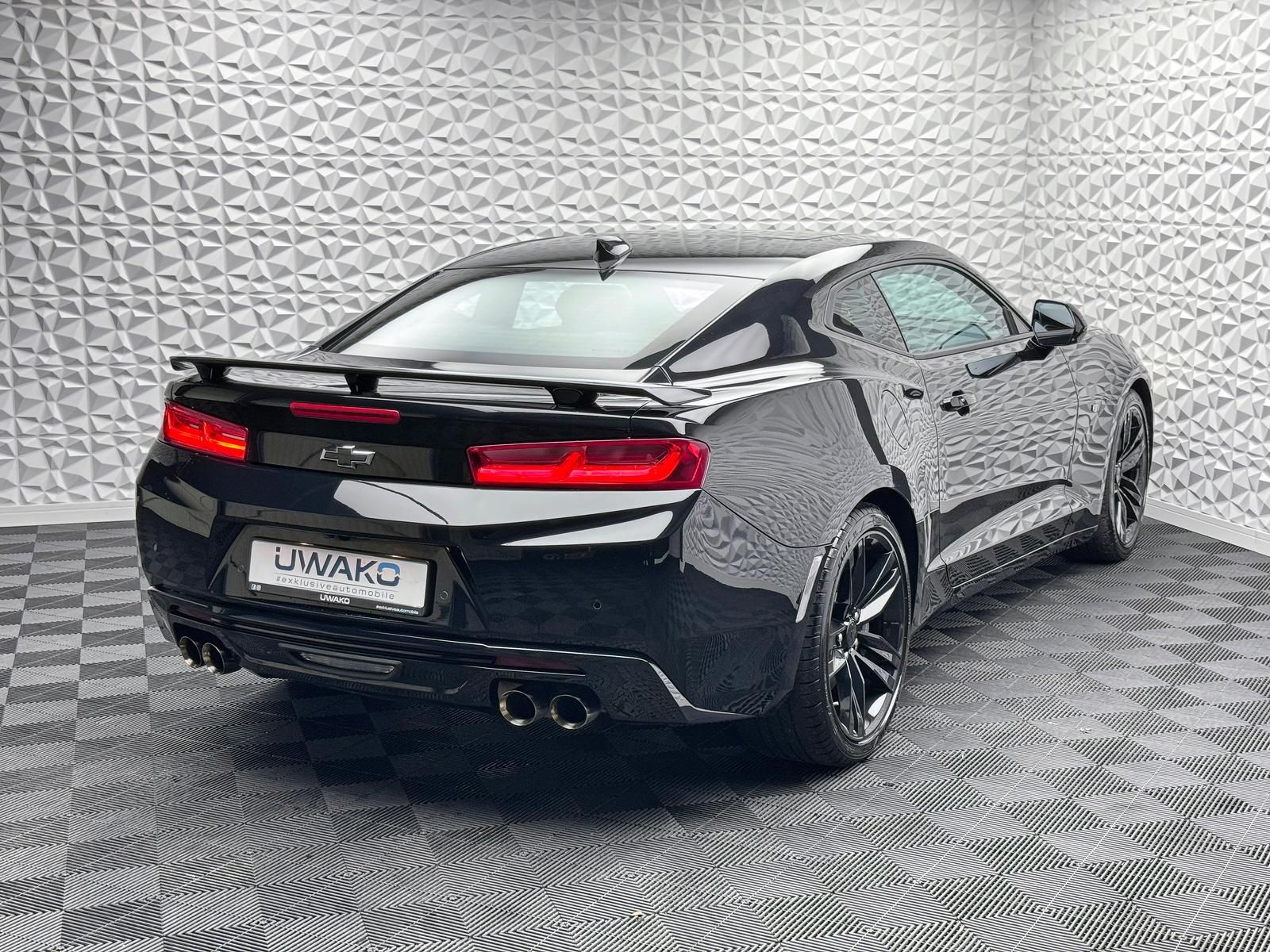 Fahrzeugabbildung Chevrolet 6.2 V8 COUPE*DEUTSCH*KLAPPE*MAGNETIC*BOSE*PANO