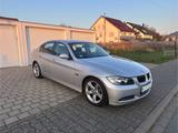 BMW E90 3er | 330 i  | TÜV 03/28 | 258 PS | n52  - BMW aus 2007: 5er