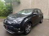 Toyota RAV 4 2,0-l-D-4D Edition S+ 4x2 KAMERA XENON NAV - Toyota RAV 4 in München