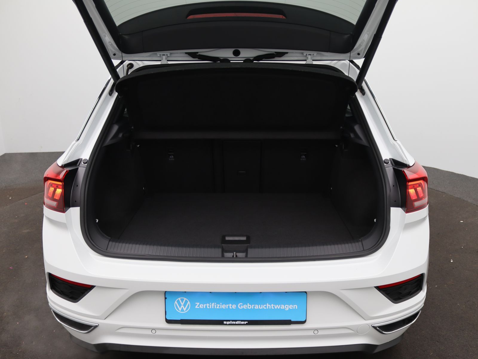 Volkswagen T-Roc - Bild 8