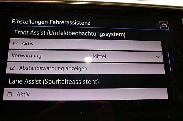 Arteon R-Line 2.0 TDI 190PS 4M STANDHZ PANO LED