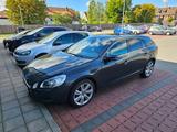 Volvo V60 D5 Geartronic Summum Summum - Volvo V60 Summum mit Diesel-Antrieb