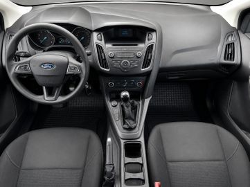 Ford Focus - 9