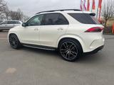 Mercedes-Benz GLE 300 d 4MATIC  - weiße Mercedes-Benz GLE 300