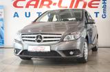 Mercedes-Benz B 180 *Automatik*AHK*RFK*PDC* - mit Benzin-Antrieb: Grau, Metallic
