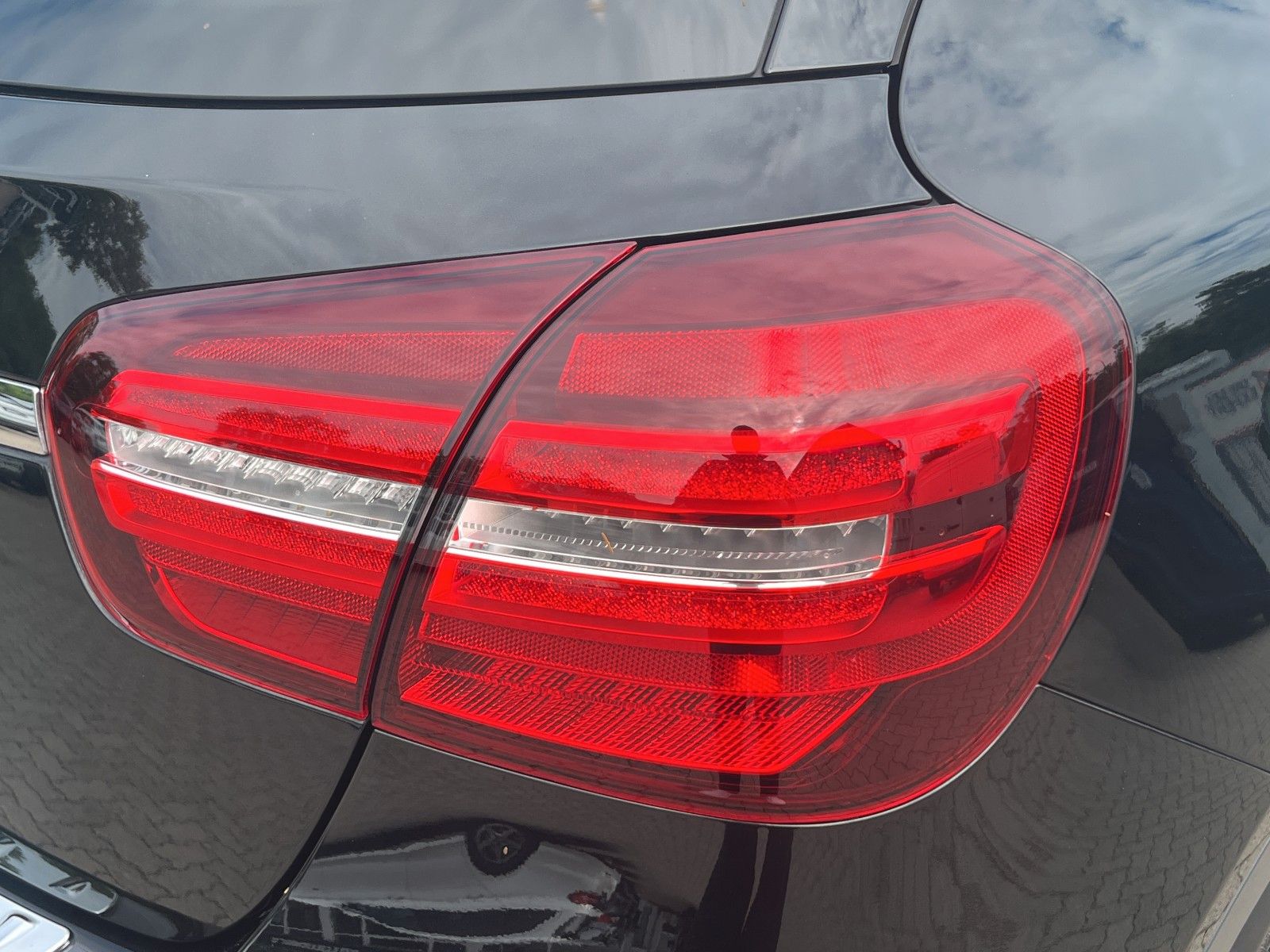 Fahrzeugabbildung Mercedes-Benz GLA 180 AMG Line*Night-Paket*Kamera*LED*SHZ**